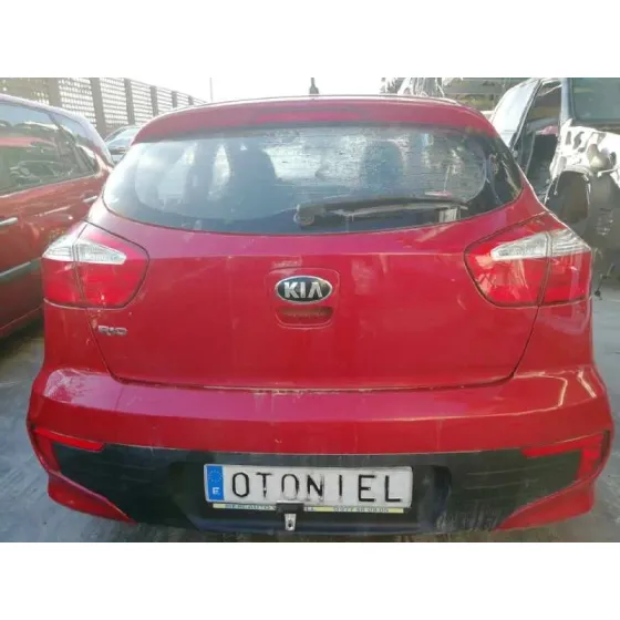 KIA RIO (YB) '2016 ATTRACT ROJO