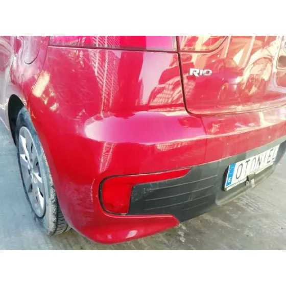 KIA RIO (YB) '2016 ATTRACT ROJO
