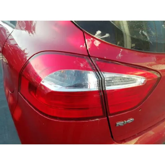 KIA RIO (YB) '2016 ATTRACT ROJO