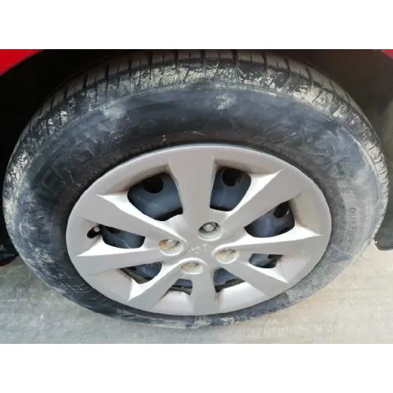 KIA RIO (YB) '2016 ATTRACT ROJO