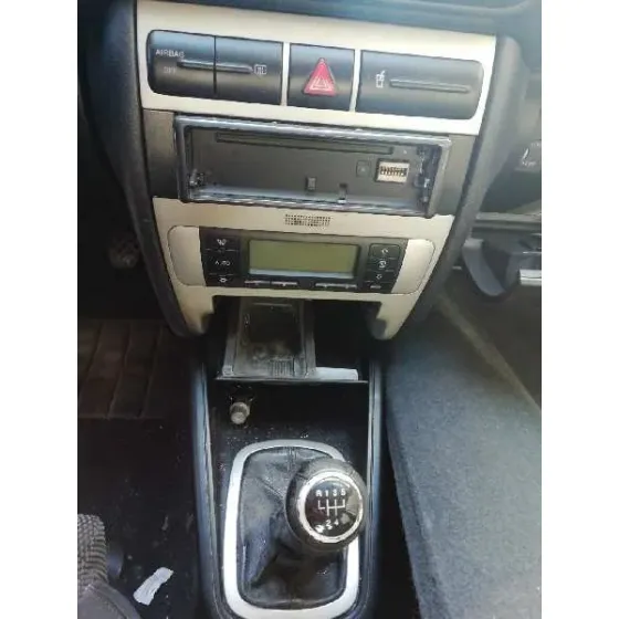 SEAT LEON (1M1) '2005 1.9 TDI NEGRO