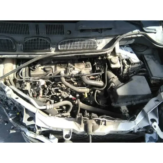 FORD FOCUS C-MAX (CAP) '2006 GHIA (D) PLATA