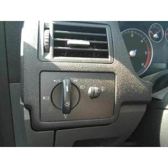 FORD FOCUS C-MAX (CAP) '2006 GHIA (D) PLATA