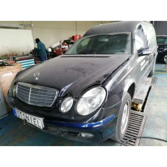 MERCEDES CLASE E (W211) FAMILIAR '2005 220 T CDI (211.206) NEGRO