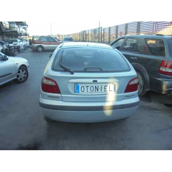 RENAULT MEGANE I FASE 2 CLASSIC (LA..) '2002 1.9 DCI DYNAMIQUE GRIS PLATA