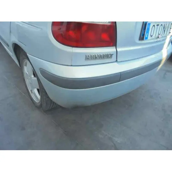 RENAULT MEGANE I FASE 2 CLASSIC (LA..) '2002 1.9 DCI DYNAMIQUE GRIS PLATA