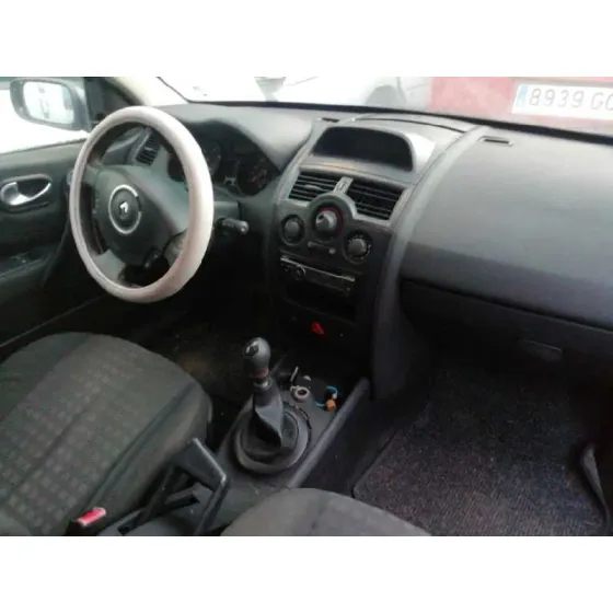 RENAULT MEGANE II BERLINA 5P '2007 1.5 DCI DIESEL NEGRO