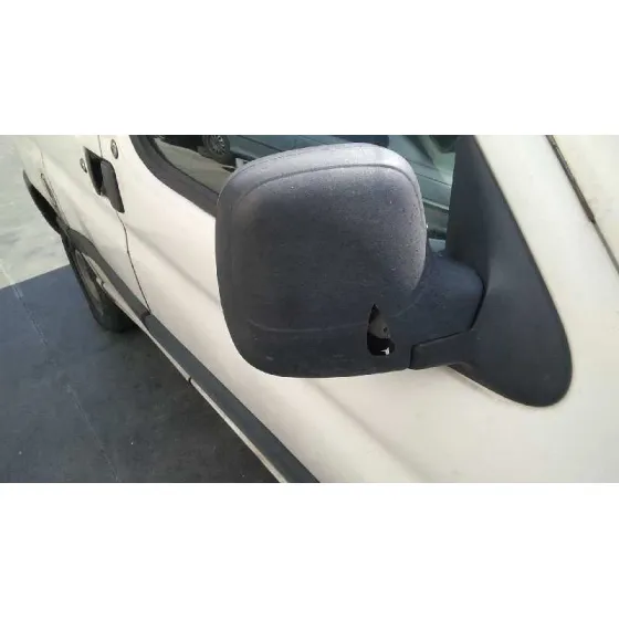 PEUGEOT PARTNER (S1) '2002 1.9 DIESEL BLANCO