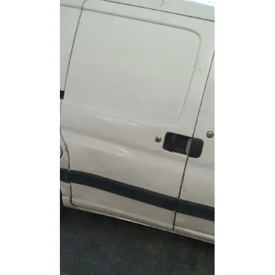 PEUGEOT PARTNER (S1) '2002 1.9 DIESEL BLANCO