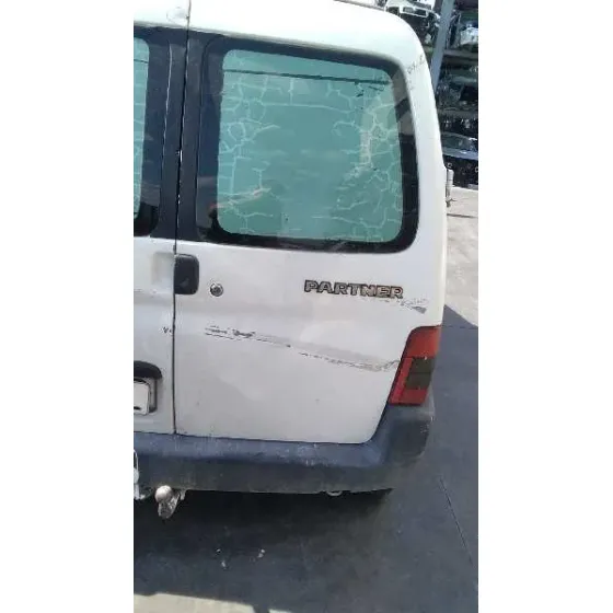PEUGEOT PARTNER (S1) '2002 1.9 DIESEL BLANCO