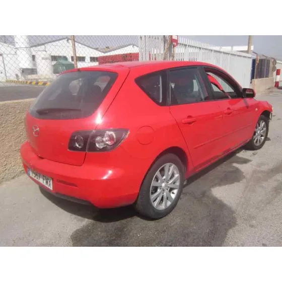 MAZDA 3 BERLINA (BK) '2007 1.6 CRDT ACTIVE ROJO