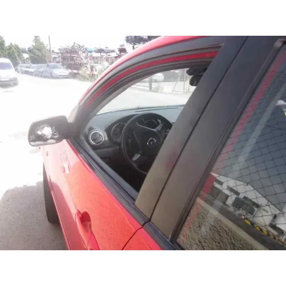 MAZDA 3 BERLINA (BK) '2007 1.6 CRDT ACTIVE ROJO