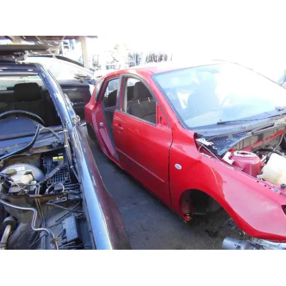 MAZDA 3 BERLINA (BK) '2007 1.6 CRDT ACTIVE ROJO