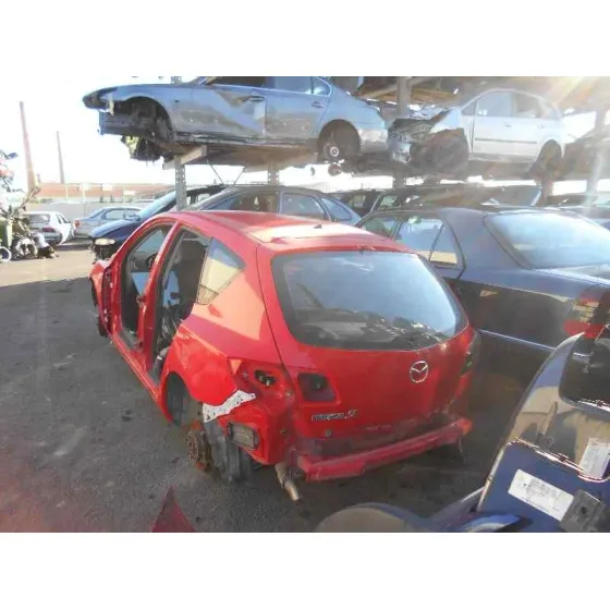 MAZDA 3 BERLINA (BK) '2007 1.6 CRDT ACTIVE ROJO