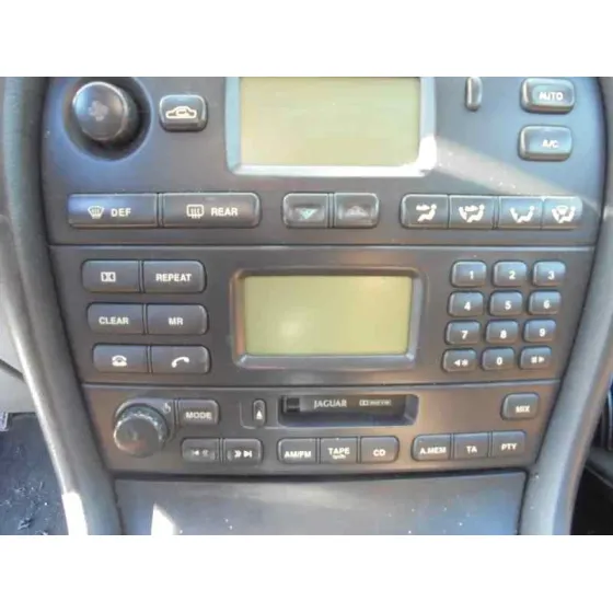 JAGUAR X-TYPE '2001 2.5 V6 VERDE