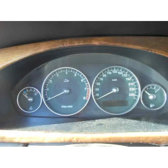 JAGUAR X-TYPE '2001 2.5 V6 VERDE