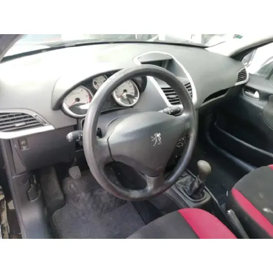 PEUGEOT 207 '2006 X-LINE