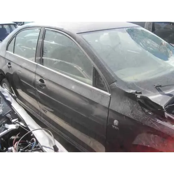 SEAT TOLEDO (KG3) '2013 REFERENCE NEGRO