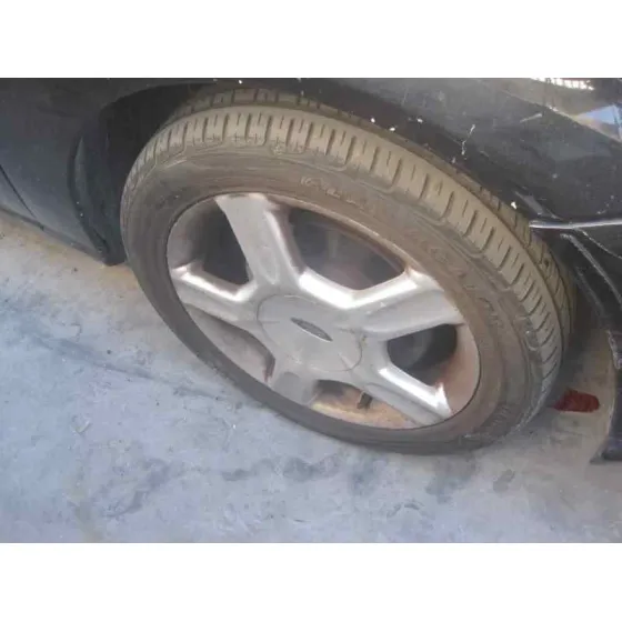 FORD FOCUS BERLINA (CAK) '2002 TREND NEGRO