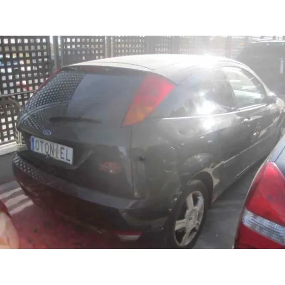 FORD FOCUS BERLINA (CAK) '2002 TREND NEGRO