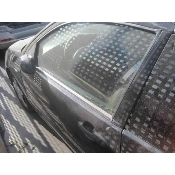 FORD FOCUS BERLINA (CAK) '2002 TREND NEGRO