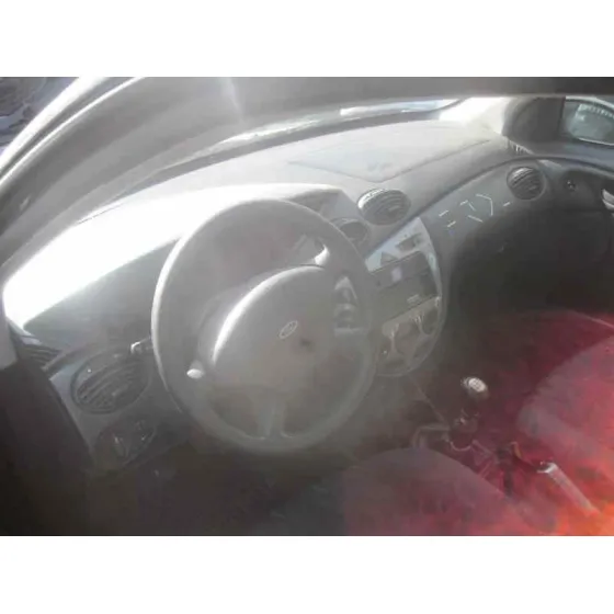 FORD FOCUS BERLINA (CAK) '2002 TREND NEGRO