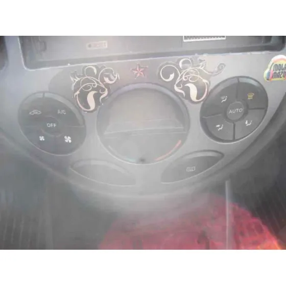 FORD FOCUS BERLINA (CAK) '2002 TREND NEGRO