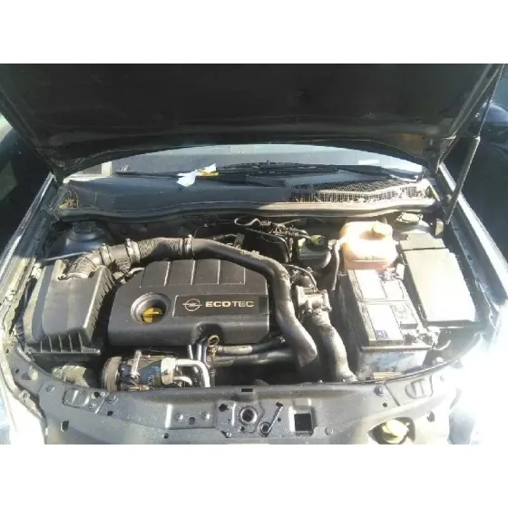 OPEL ASTRA H BERLINA '2004 COSMO NEGRO