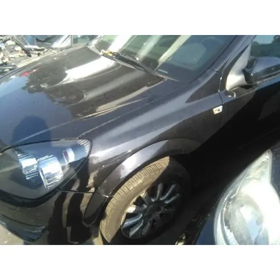 OPEL ASTRA H BERLINA '2004 COSMO NEGRO