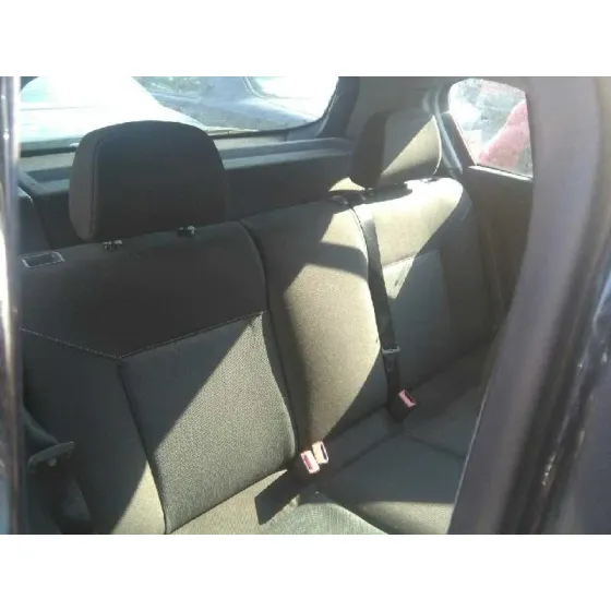 OPEL ASTRA H BERLINA '2004 COSMO NEGRO