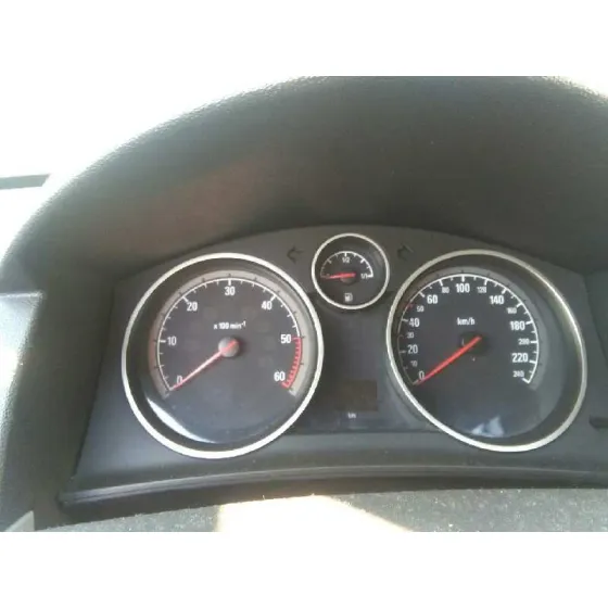 OPEL ASTRA H BERLINA '2004 COSMO NEGRO