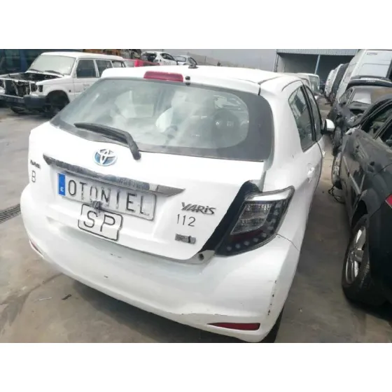 TOYOTA YARIS '2014 HSD ACTIVE BLANCO