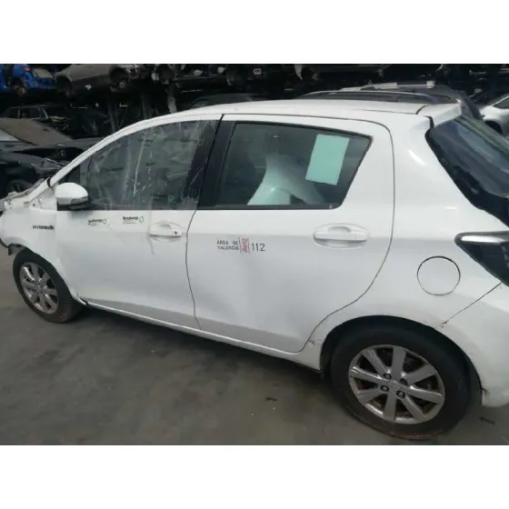 TOYOTA YARIS '2014 HSD ACTIVE BLANCO