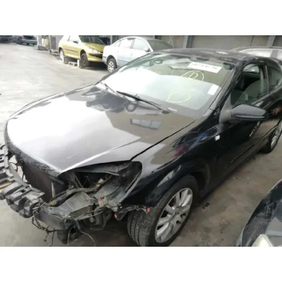 OPEL ASTRA GTC '2005 ENJOY NEGRO