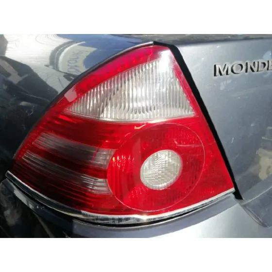 FORD MONDEO BERLINA (GE) '2005 AMBIENTE GRIS