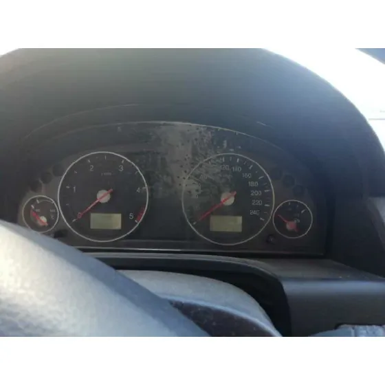 FORD MONDEO BERLINA (GE) '2005 AMBIENTE GRIS