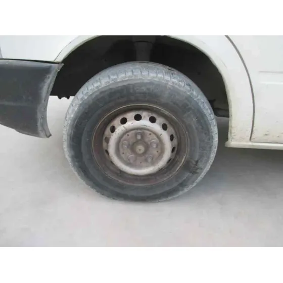 VOLKSWAGEN LT CAJA ABIERTA (MOD. 1997) '2003 LT 35 DOBLE CABINA BLANCO