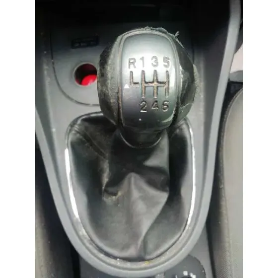 SEAT LEON (1P1) '2005 REFERENCE ROJO
