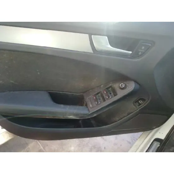 AUDI A4 BER. (B8) '2011 BASICO BLANCO