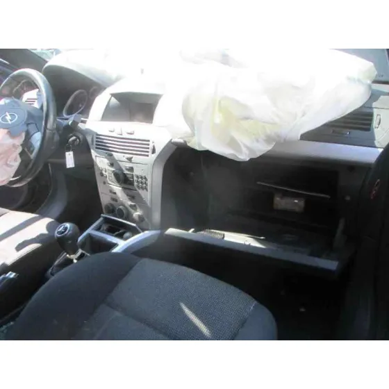 OPEL ASTRA GTC '2006 ENJOY NEGRO