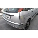 FORD FOCUS BERLINA (CAK) '2001 GHIA PLATA