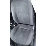 FORD FOCUS BERLINA (CAK) '2001 GHIA PLATA