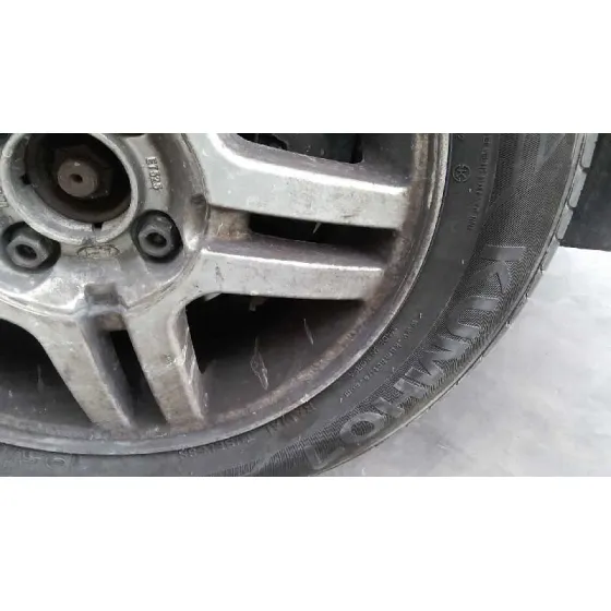 FORD FOCUS BERLINA (CAK) '2001 GHIA PLATA