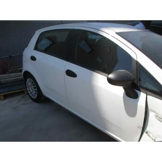 FIAT PUNTO (199) '2013 EASY BLANCO