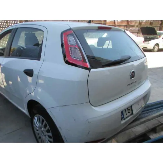 FIAT PUNTO (199) '2013 EASY BLANCO