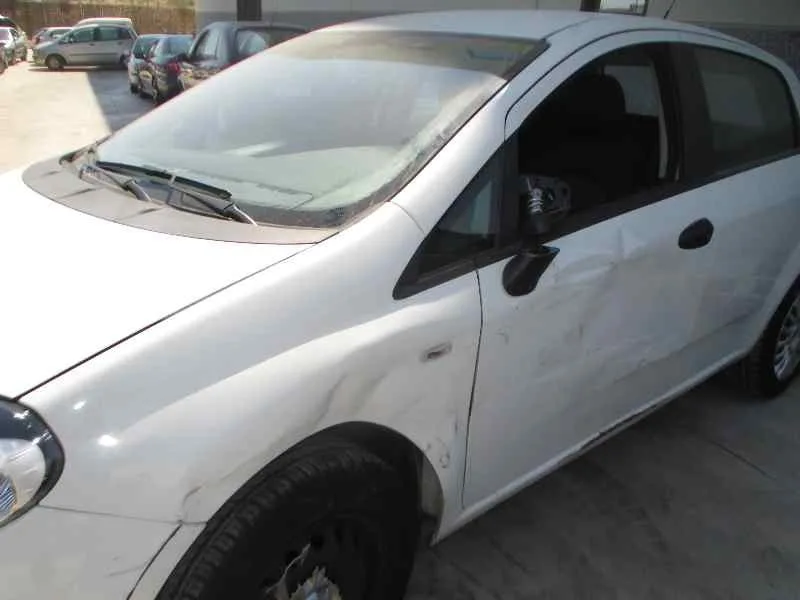 FIAT PUNTO (199) '2013 EASY BLANCO