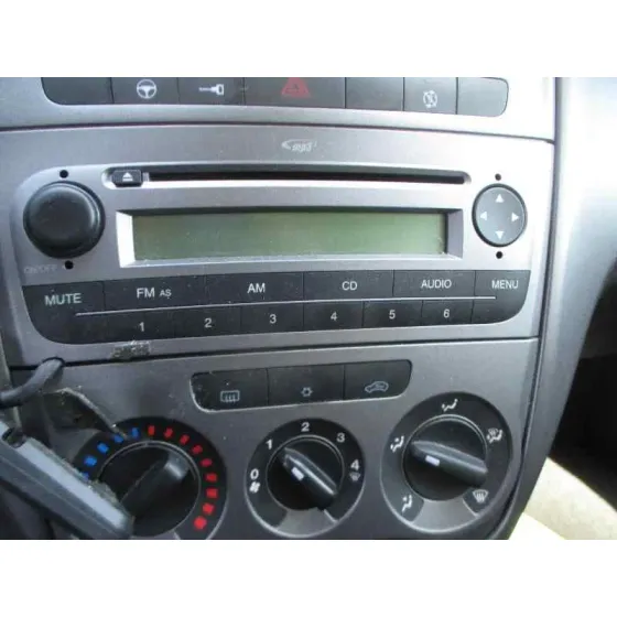 FIAT PUNTO (199) '2013 EASY BLANCO