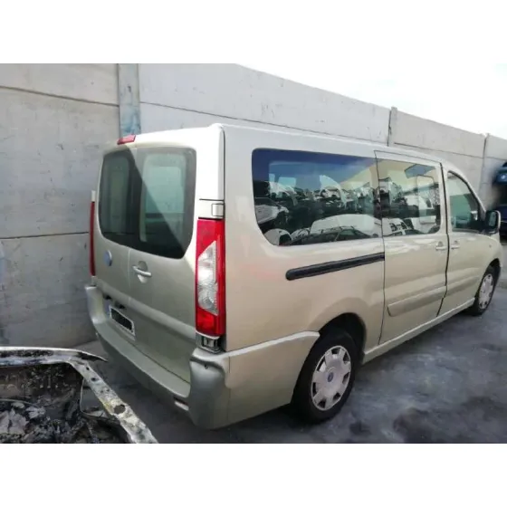 FIAT SCUDO COMBI (272) '2007 PANORAMA FAMILY L1H1 120 MULTIJET (5 PL.) PLATA