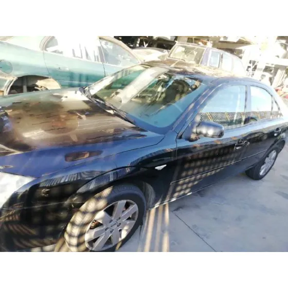 FORD MONDEO BERLINA (GE) '2005 AMBIENTE (06.2003->) (D) AZUL