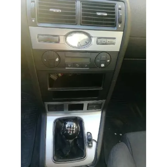 FORD MONDEO BERLINA (GE) '2005 AMBIENTE (06.2003->) (D) AZUL